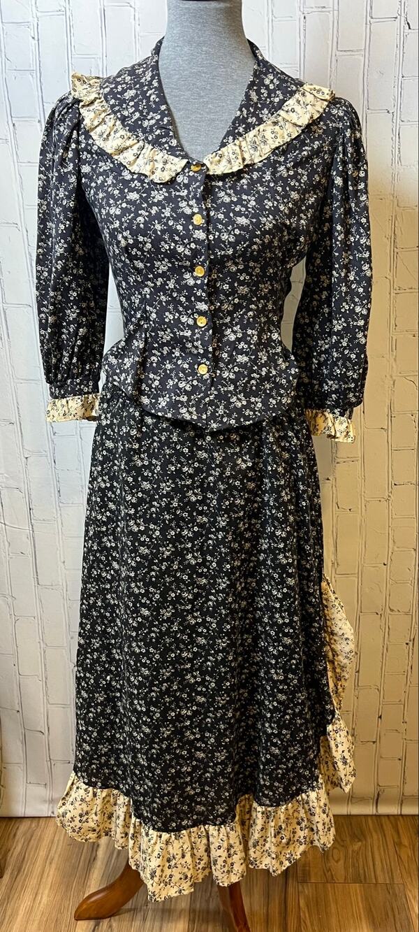 Vintage 70s Doo-Dads 2 Piece Prairie Skirt Blouse Set Gunne Sax Style Floral